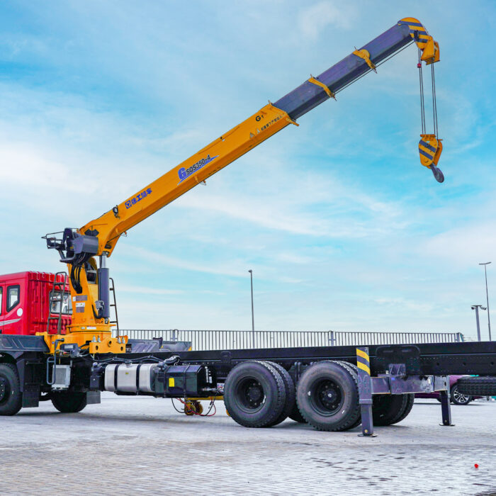 2023 XCMG SQS350-4 14 Ton Straight Boom DONGFENG T15 6x4 Sleeper Crane Truck (Unused)
