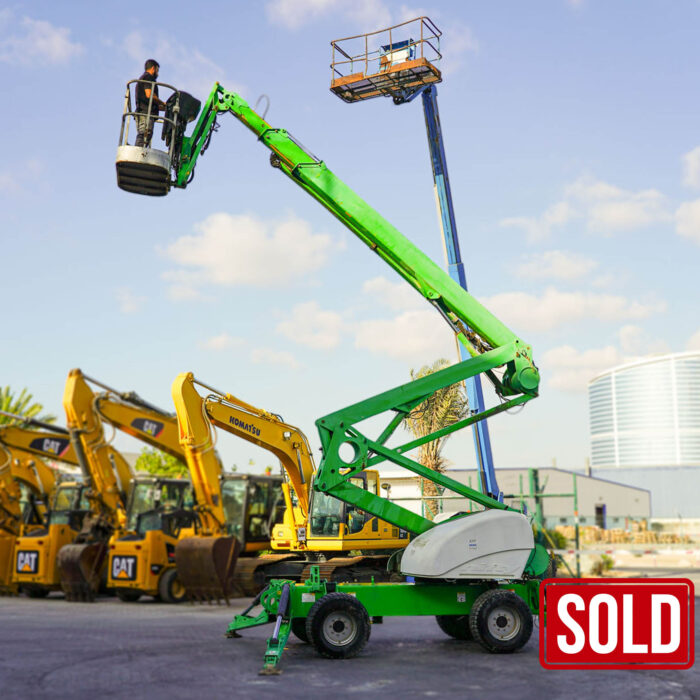 2007 NiftyLift Self Propelled SD210 4X4X4 Boom Lift