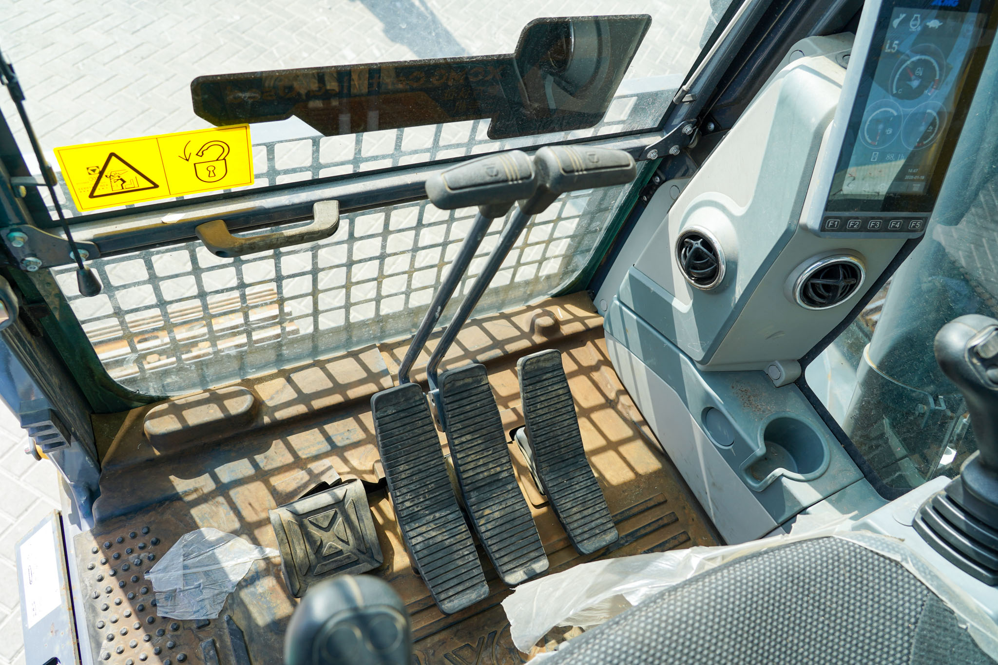 2018 XCMG XE210U Tracked Excavator (Unused) - Image 33