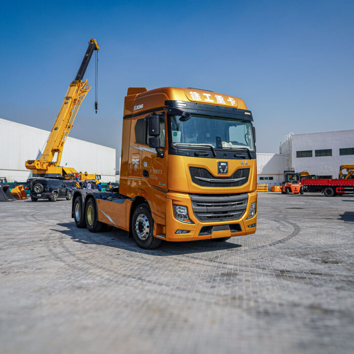 2021 XCMG XGA4250D6WC 6x4 Sleeper Truck Head (Unused)