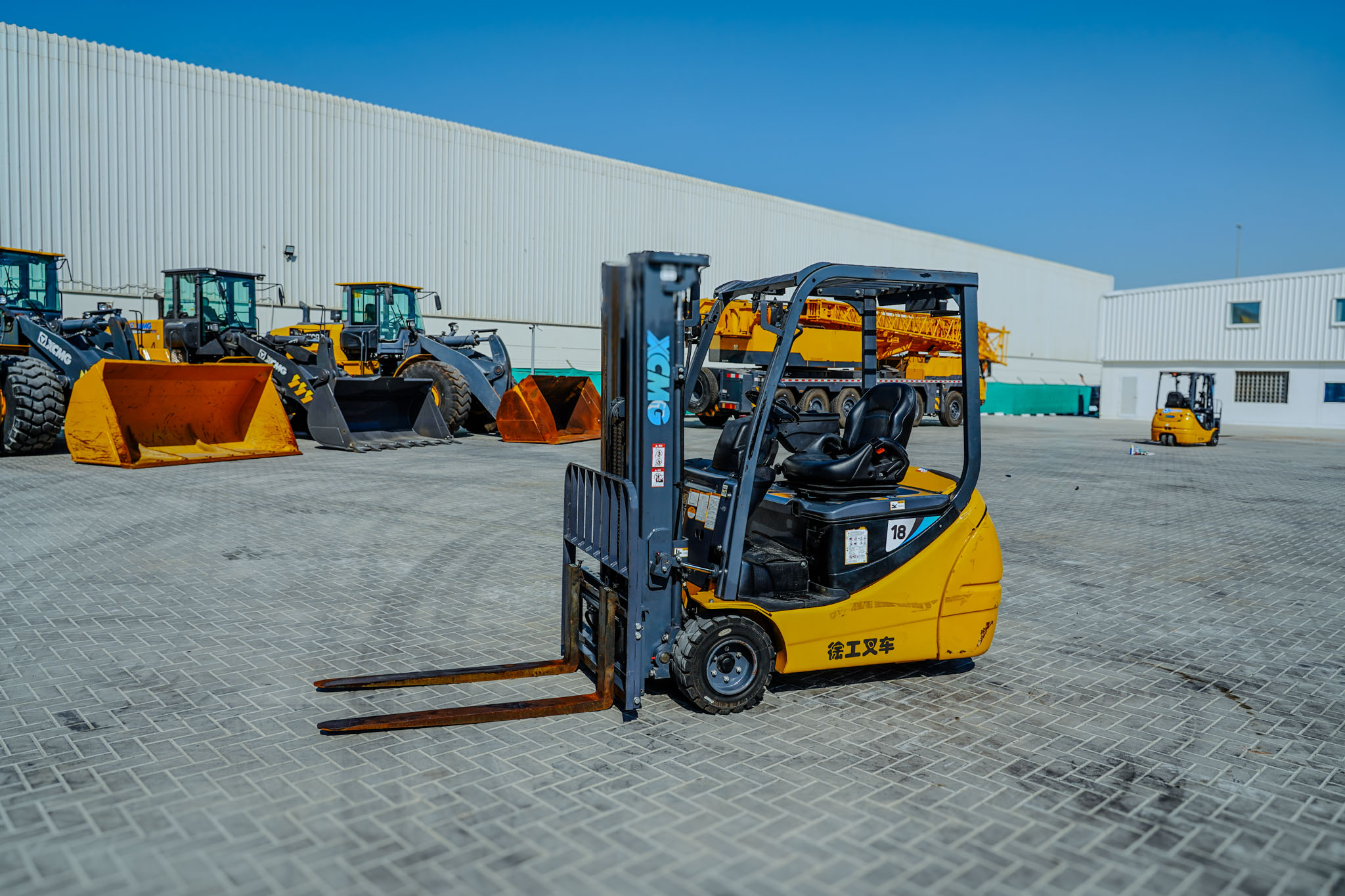 2023 XCMG XCB-TW 1800 kg Electric Forklift - Image 2