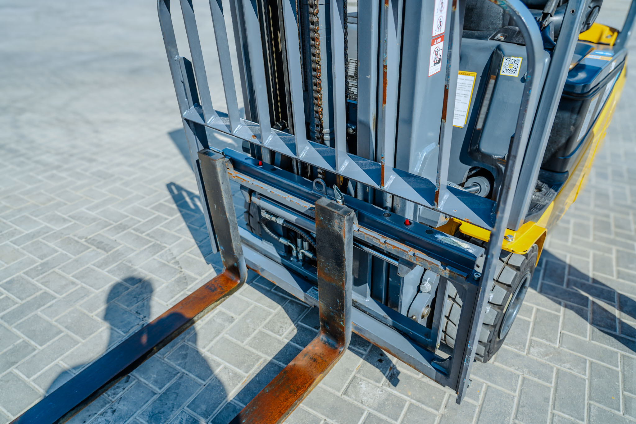 2023 XCMG XCB-TW 1800 kg Electric Forklift - Image 3