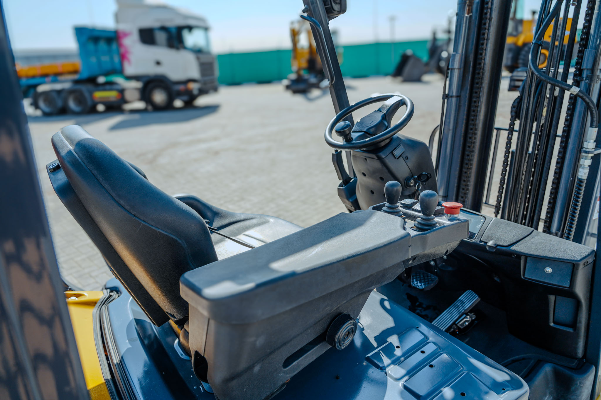 2023 XCMG XCB-TW 1800 kg Electric Forklift - Image 15