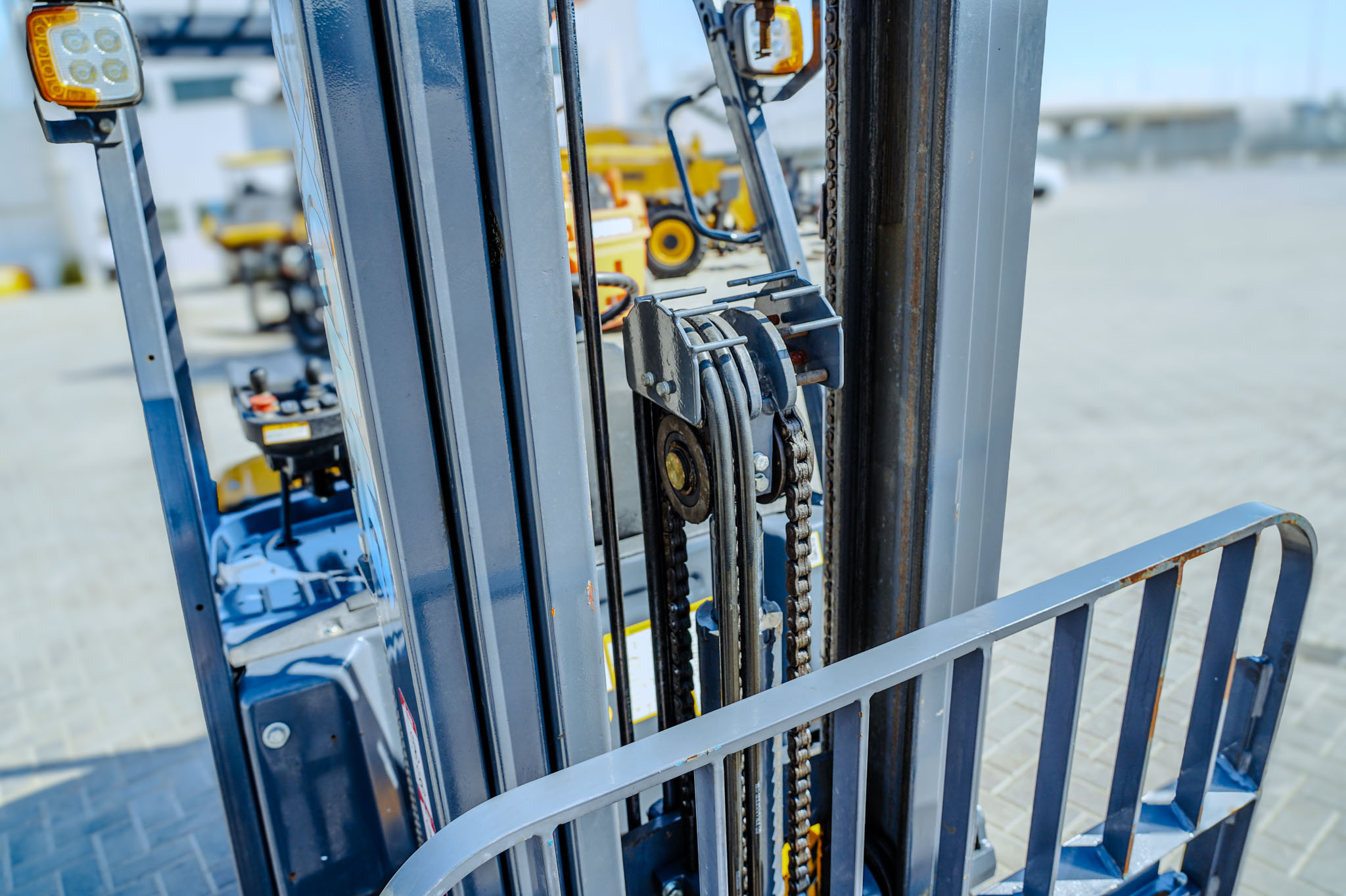 2023 XCMG XCB-TW 1800 kg Electric Forklift - Image 20