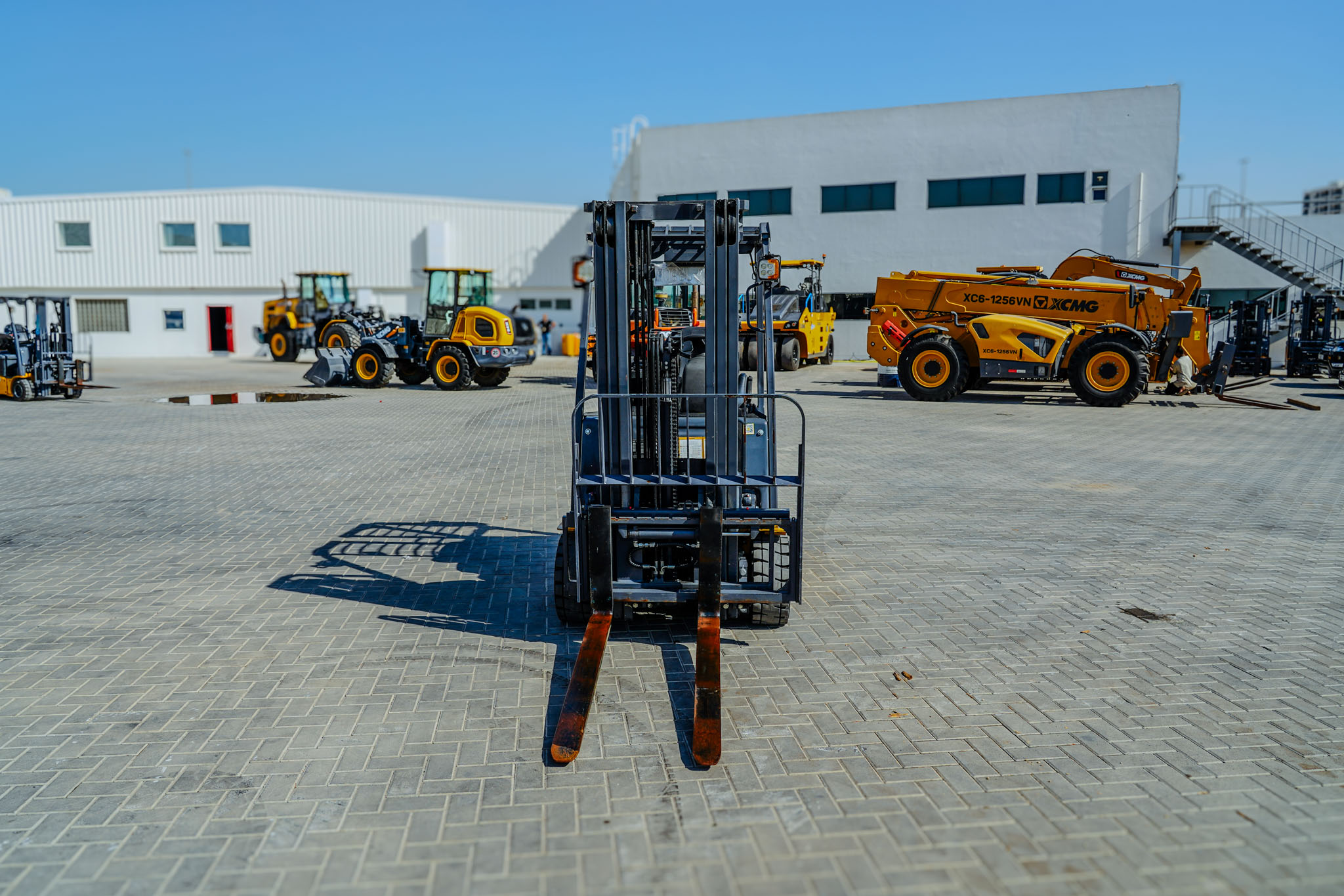 2023 XCMG XCB-TW 1800 kg Electric Forklift - Image 9