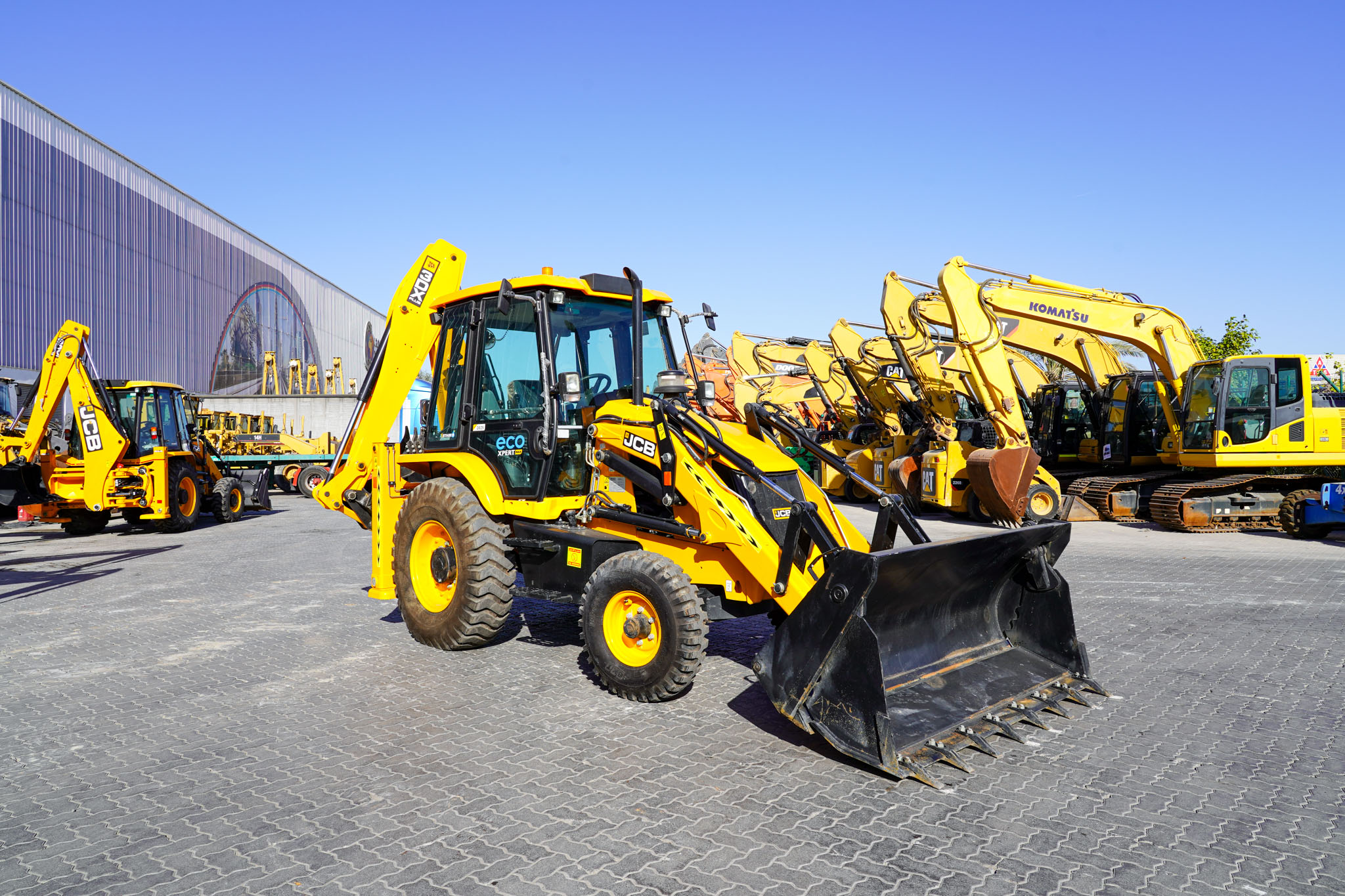 2025 JCB 3DX Plus 4X2 Backhoe Loader (Unused) - Image 4