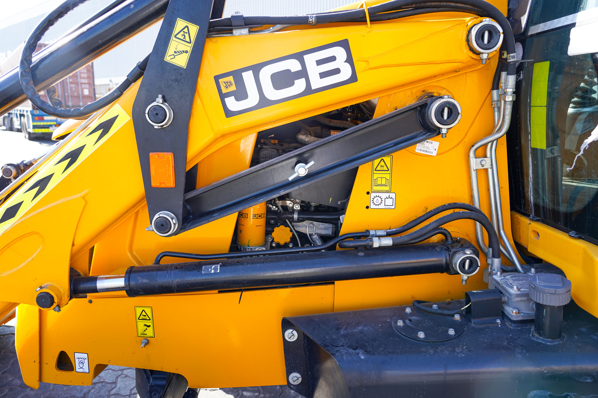 2025 JCB 3DX Plus 4X2 Backhoe Loader (Unused) - Image 23