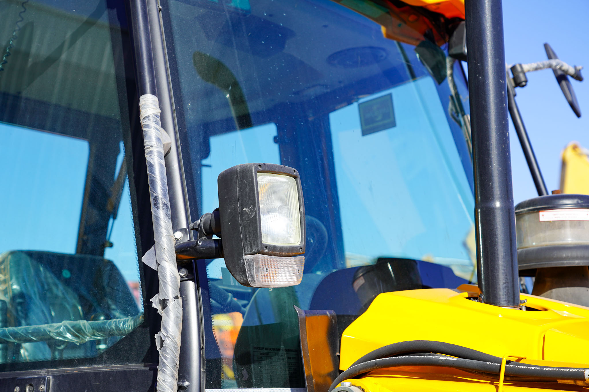 2025 JCB 3DX Plus 4X2 Backhoe Loader (Unused) - Image 17