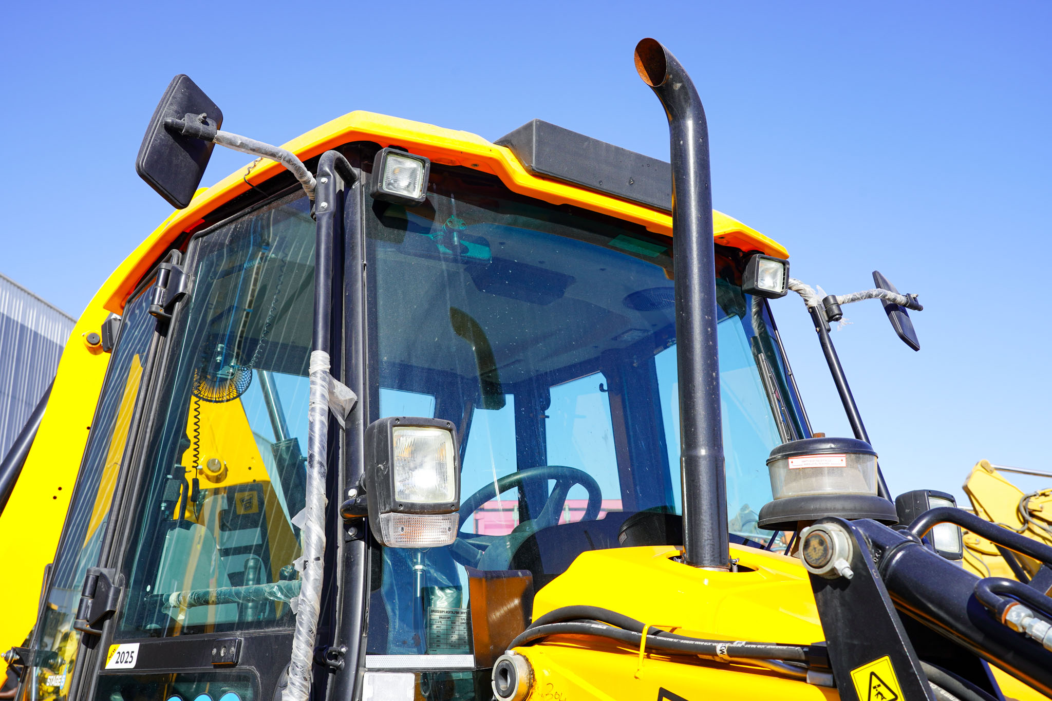 2025 JCB 3DX Plus 4X2 Backhoe Loader (Unused) - Image 18