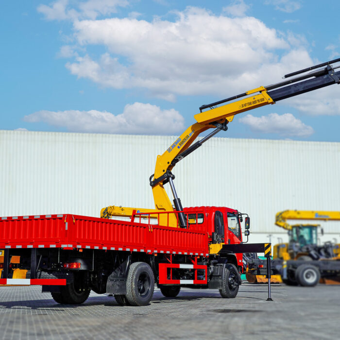 2026 XCMG SQ8ZK3Q 8 Ton Folded Boom Crane on 2026 Dongfeng 4X2 Truck (Unused)