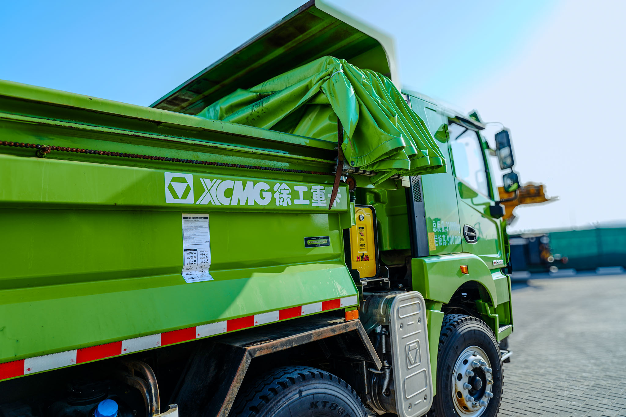 2021 XCMG HANVAN G5 XGA3310D6NEX 8x4 Twin-Steer Sleeper Dump Truck (Unused) - Image 22