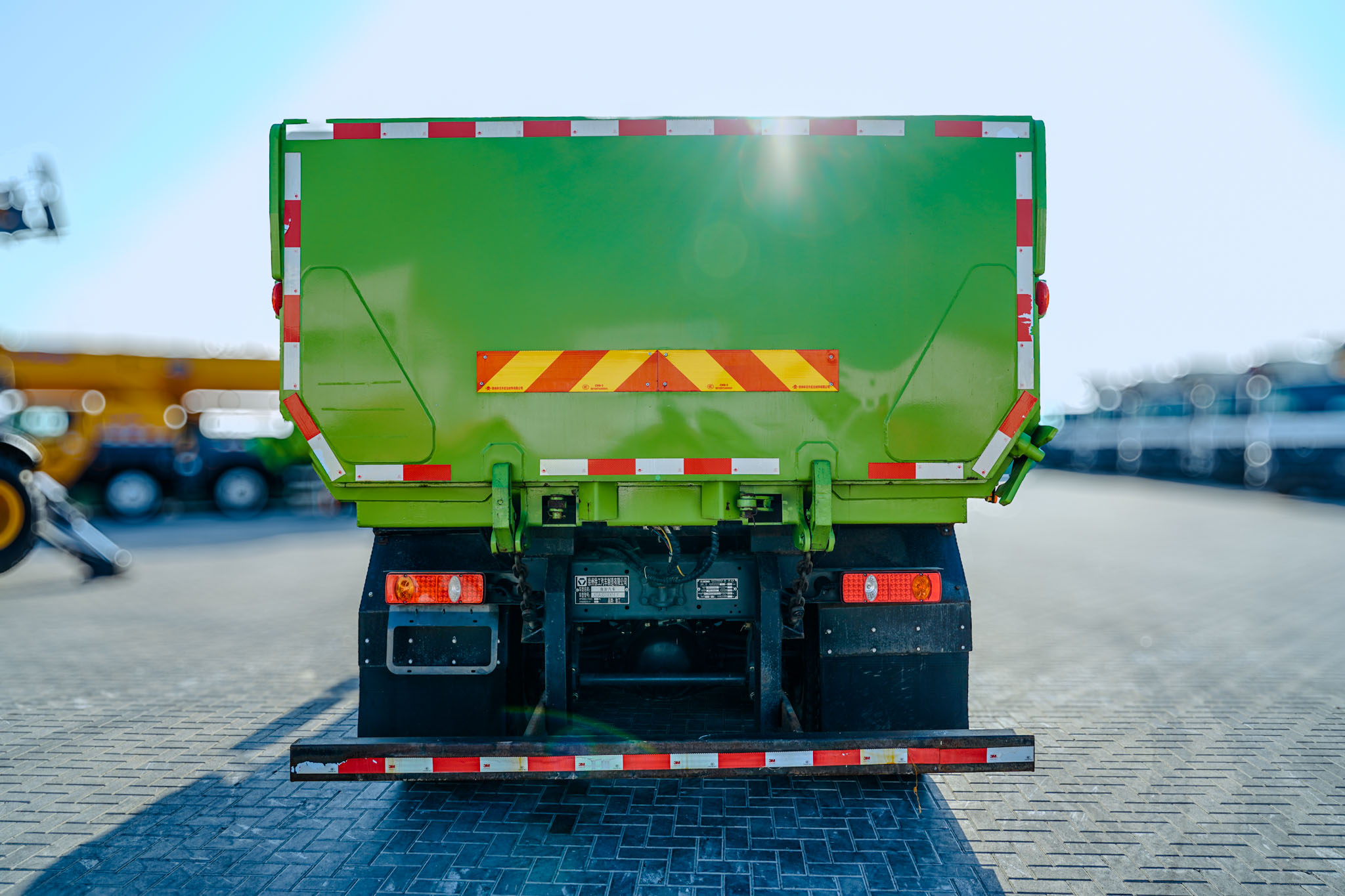 2021 XCMG HANVAN G5 XGA3310D6NEX 8x4 Twin-Steer Sleeper Dump Truck (Unused) - Image 18