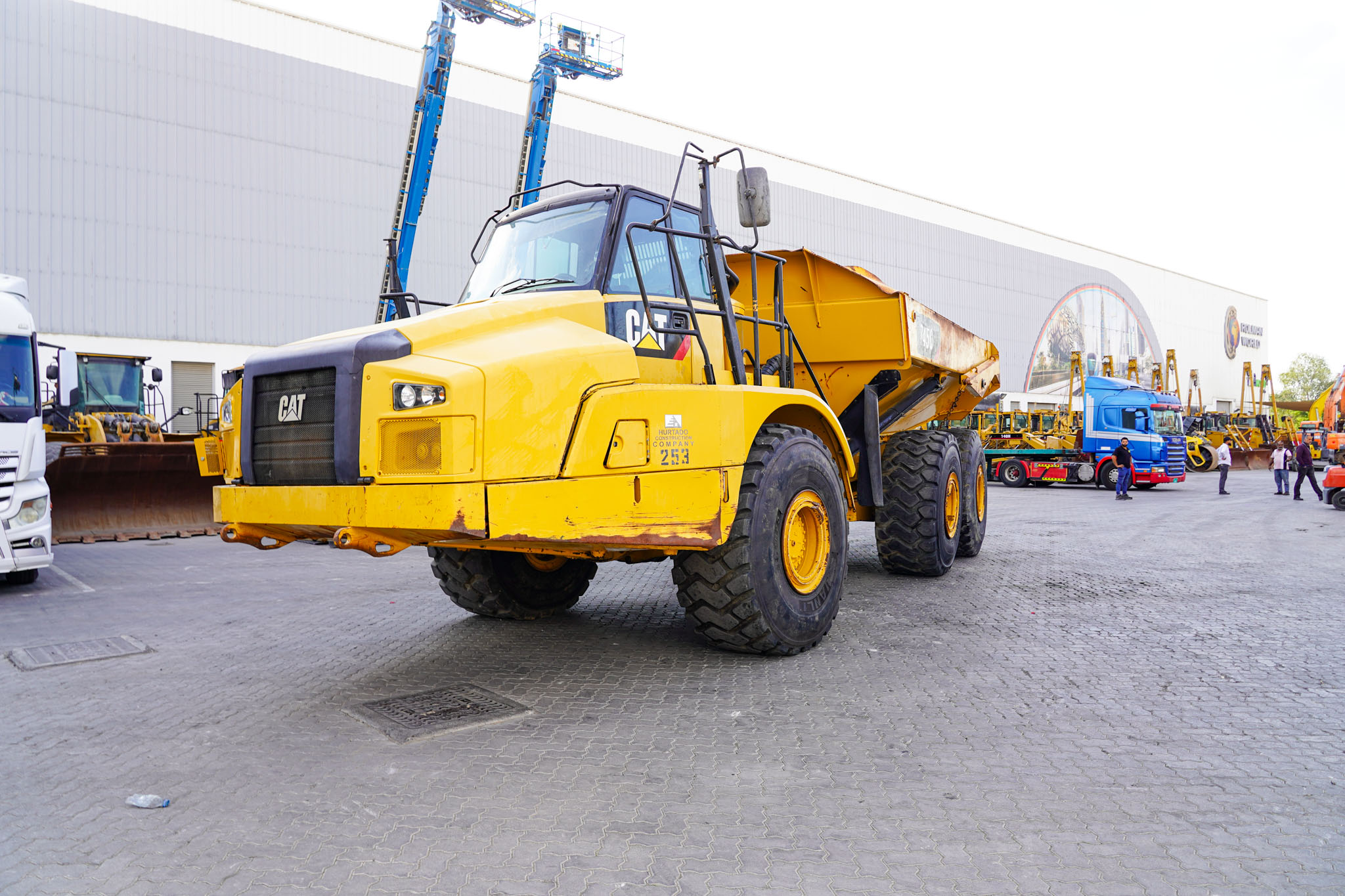 2015 CAT 745C Articulated Dump Truck - Image 7