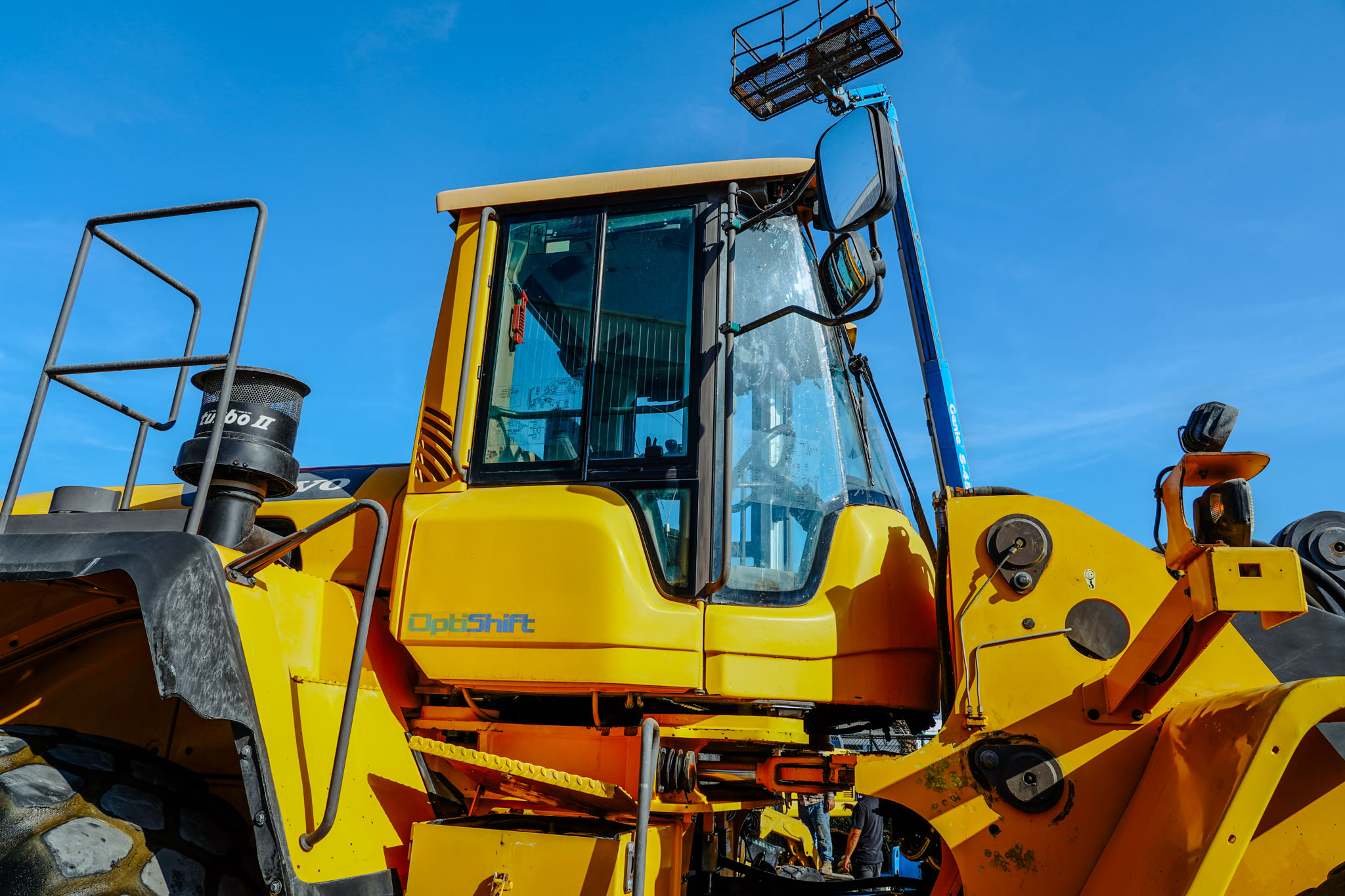 2012 VOLVO L220G Wheel Loader - Image 23