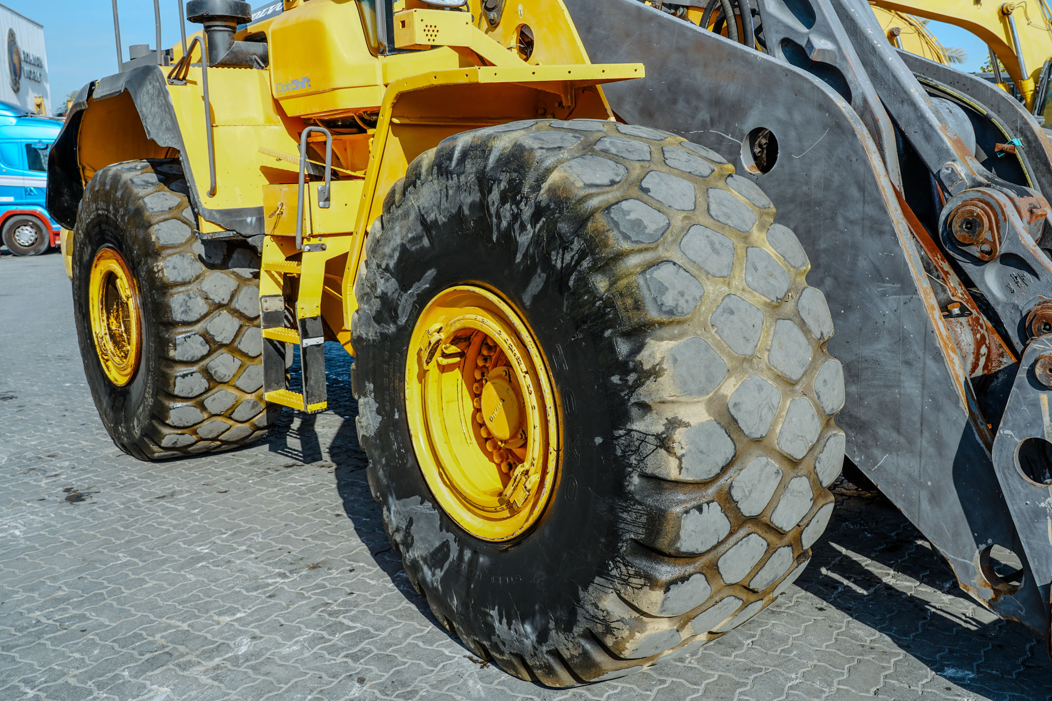2012 VOLVO L220G Wheel Loader - Image 26