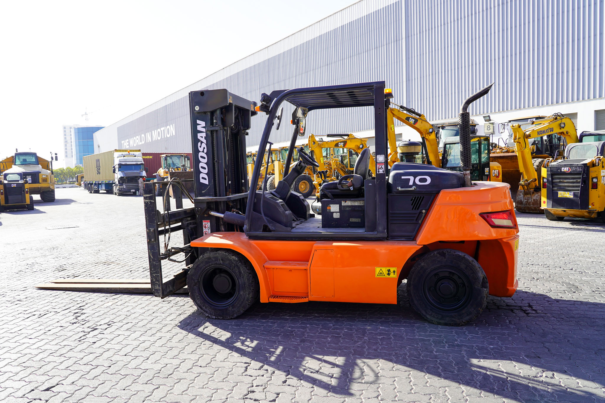 2016 DOOSAN D70S-7 7 ton Diesel Forklift - Image 2