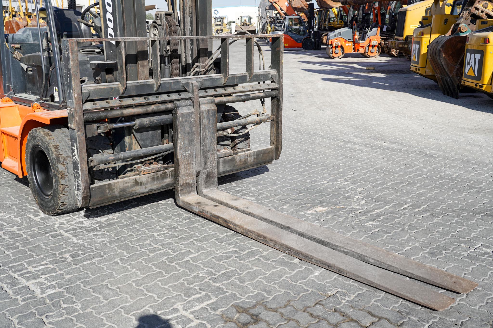 2016 DOOSAN D70S-7 7 ton Diesel Forklift - Image 9