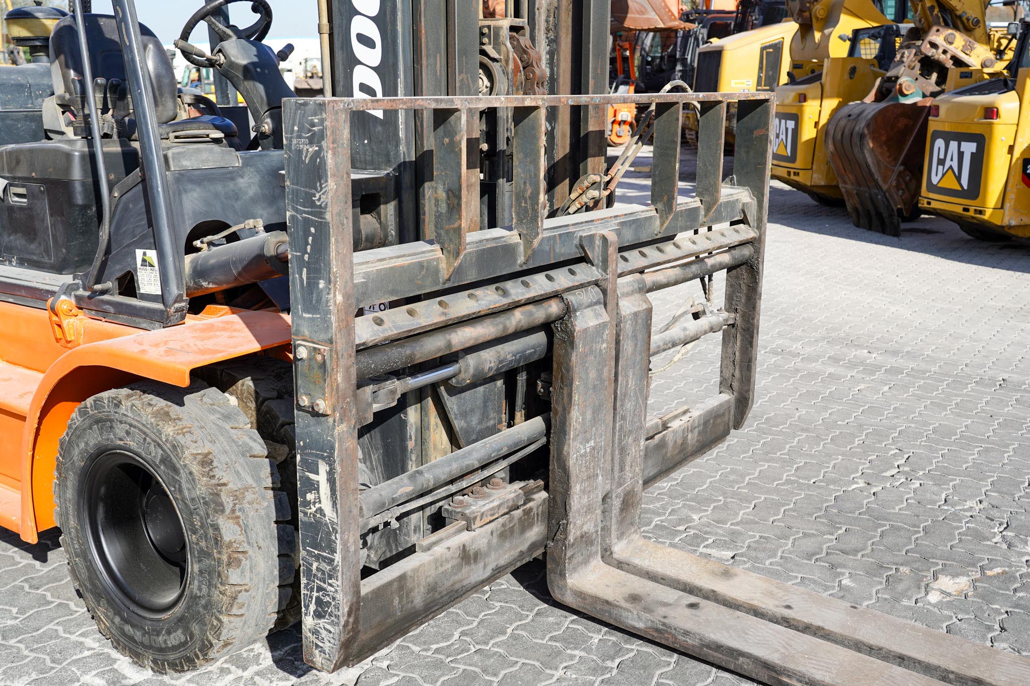 2016 DOOSAN D70S-7 7 ton Diesel Forklift - Image 10