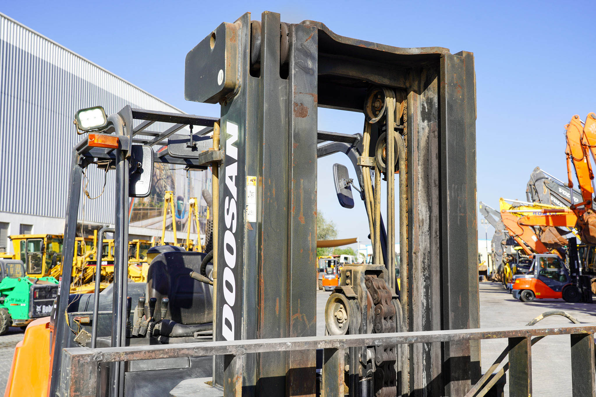 2016 DOOSAN D70S-7 7 ton Diesel Forklift - Image 19