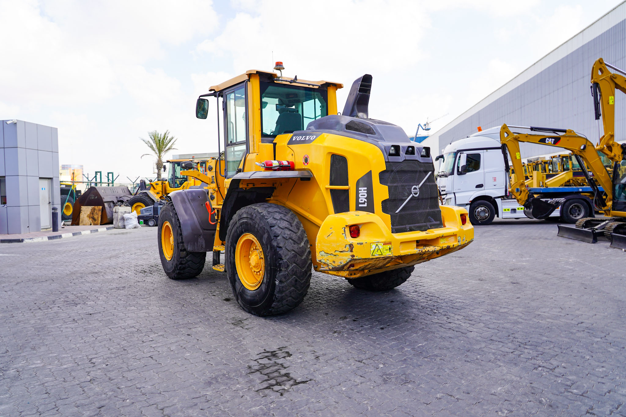 2016 VOLVO L90H WHEEL LOADER - Image 7