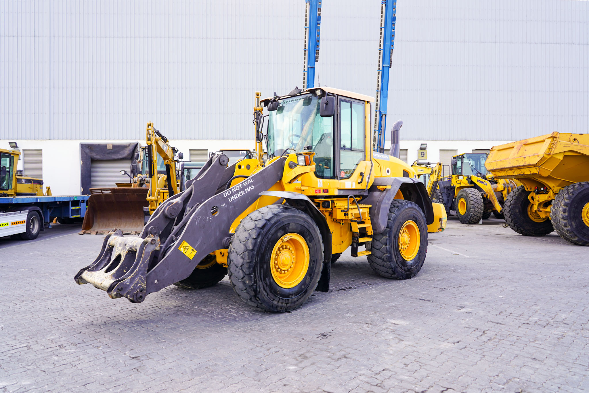2012 VOLVO L90G Wheel Loader - Image 3