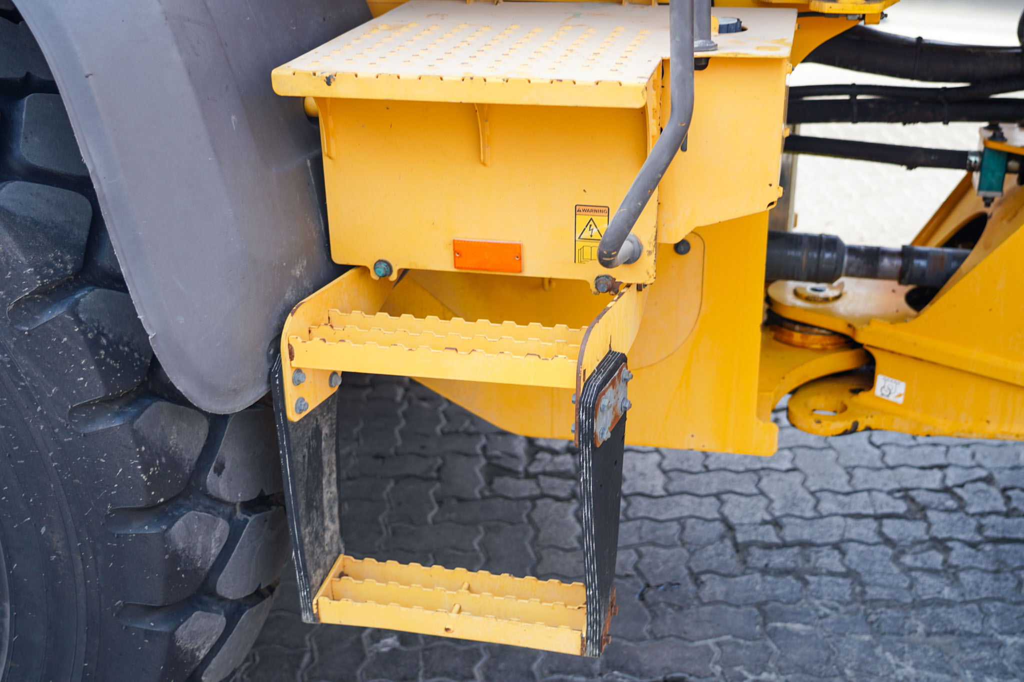2012 VOLVO L90G Wheel Loader - Image 29