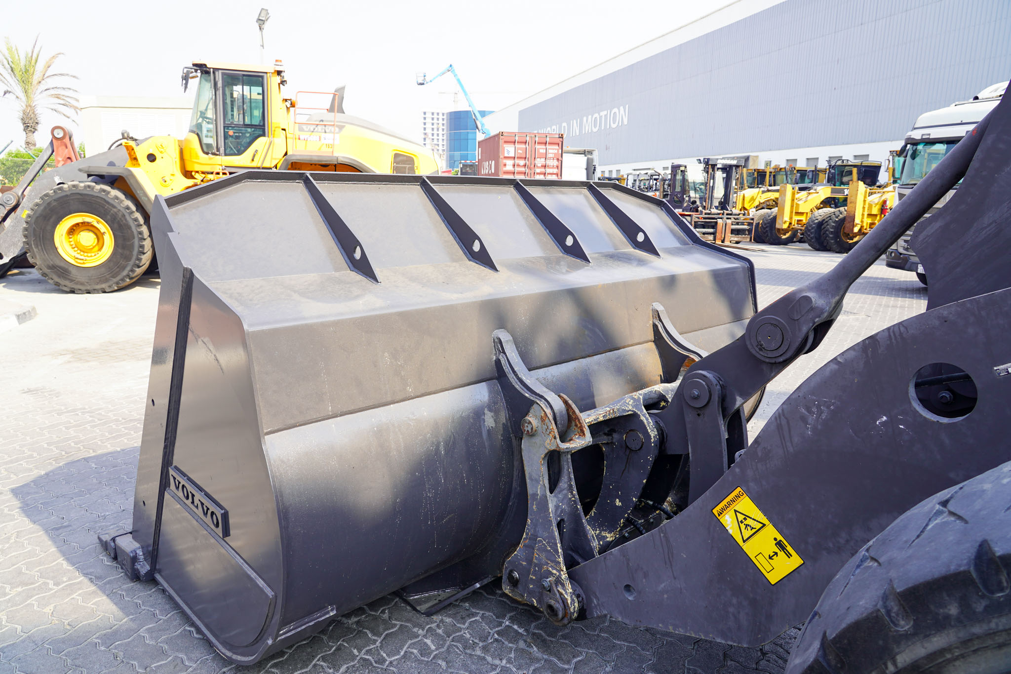 2012 VOLVO L90G Wheel Loader - Image 10