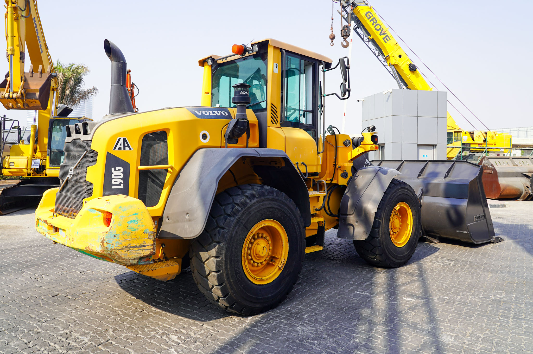 2012 VOLVO L90G Wheel Loader - Image 6