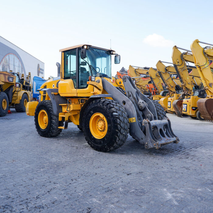 2012 VOLVO L90G Wheel Loader