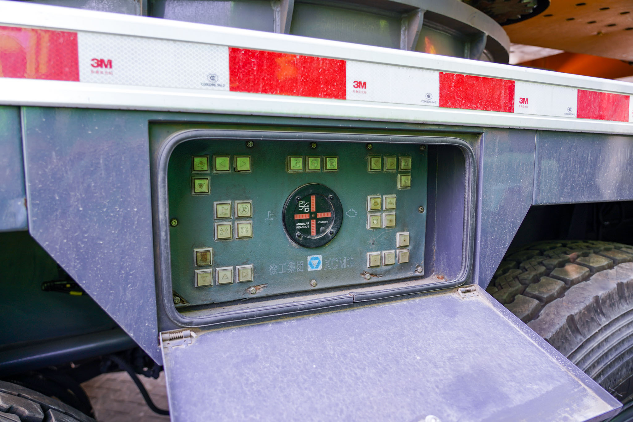 2020 XCMG QAY160 160 ton 12x6x10 All Terrain Crane - Image 34