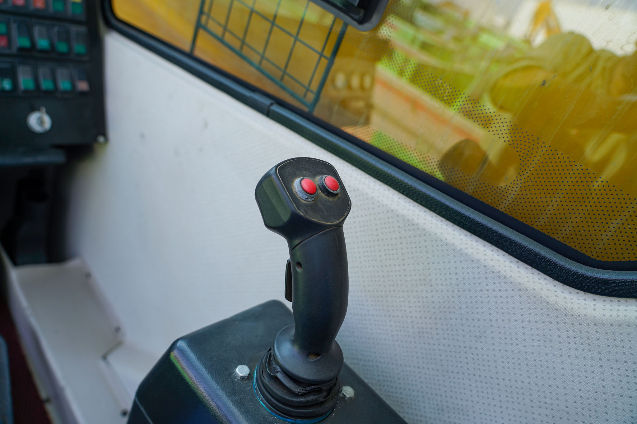 2020 XCMG QAY160 160 ton 12x6x10 All Terrain Crane - Image 39