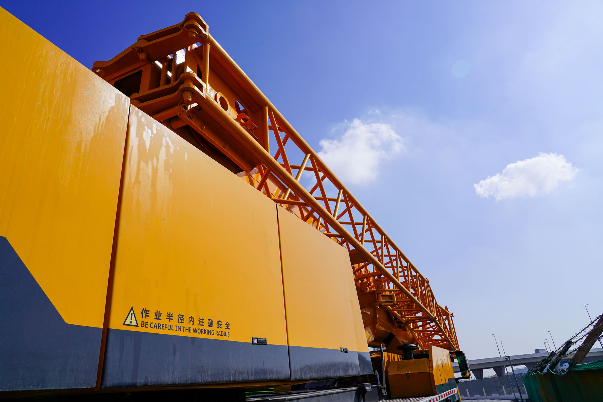 2020 XCMG QAY160 160 ton 12x6x10 All Terrain Crane - Image 17