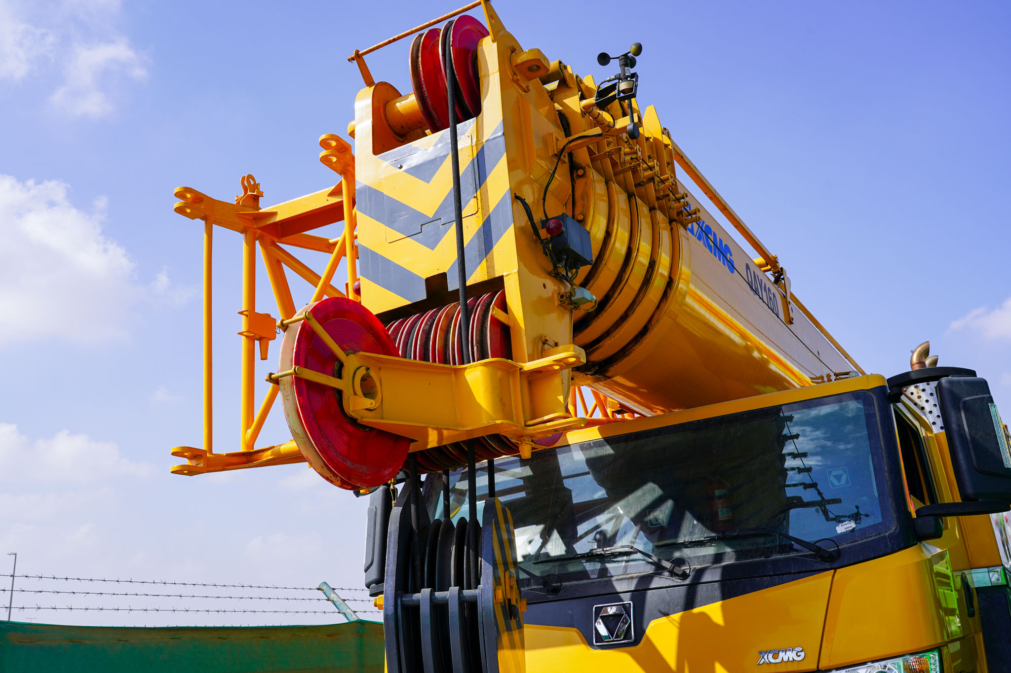 2020 XCMG QAY160 160 ton 12x6x10 All Terrain Crane - Image 20