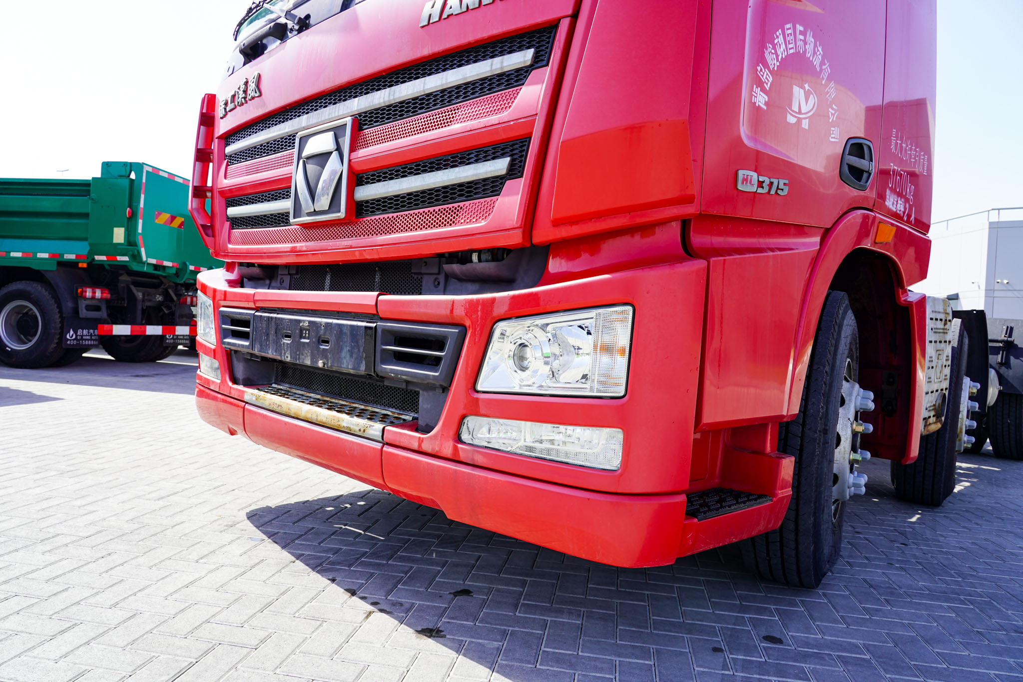 2021 XCMG Hanvan NXG4250D5WB 6x2 Twin Steer Sleeper Truck Head (Unused) - Image 8