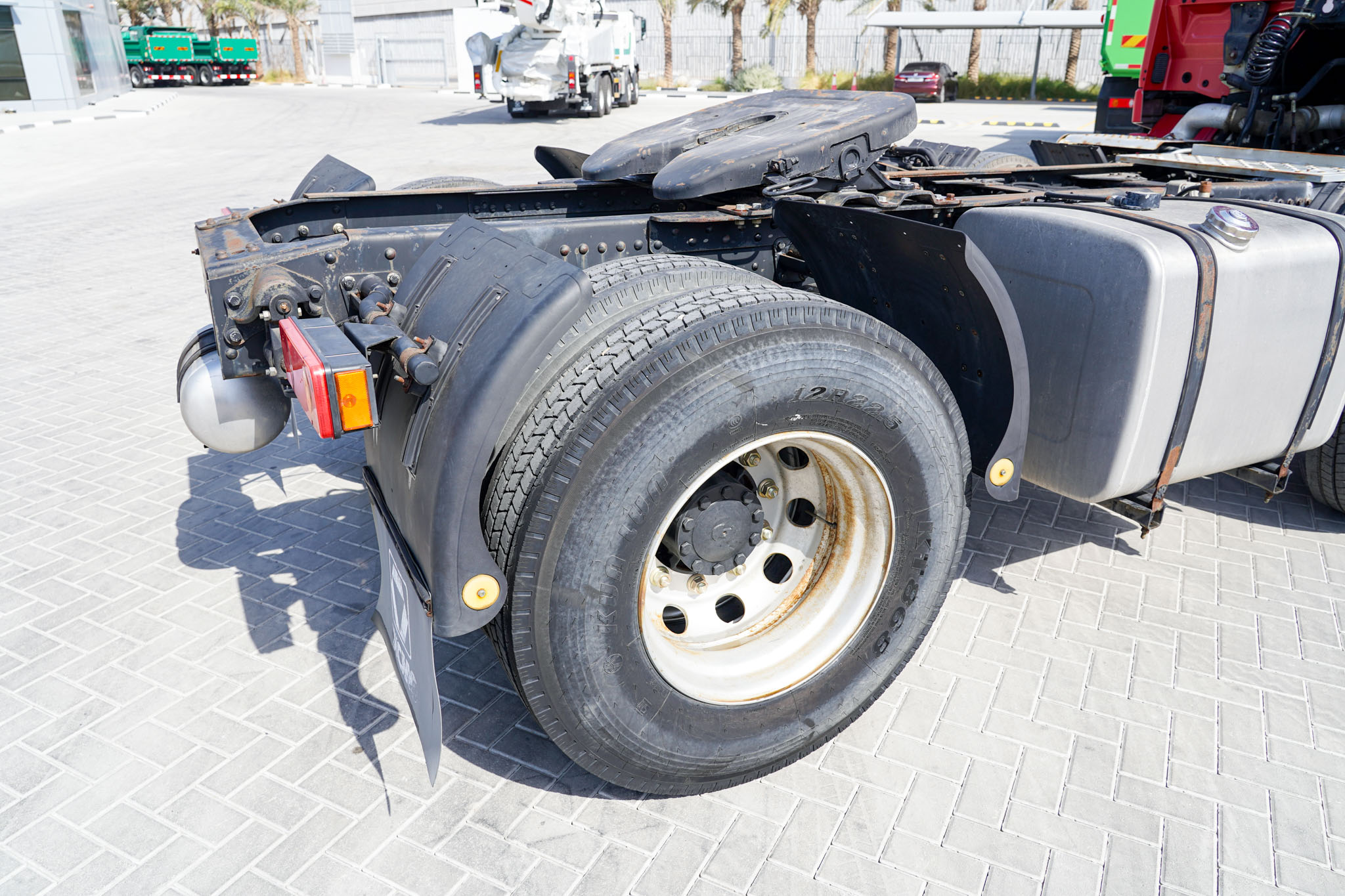 2021 XCMG Hanvan NXG4250D5WB 6x2 Twin Steer Sleeper Truck Head (Unused) - Image 9