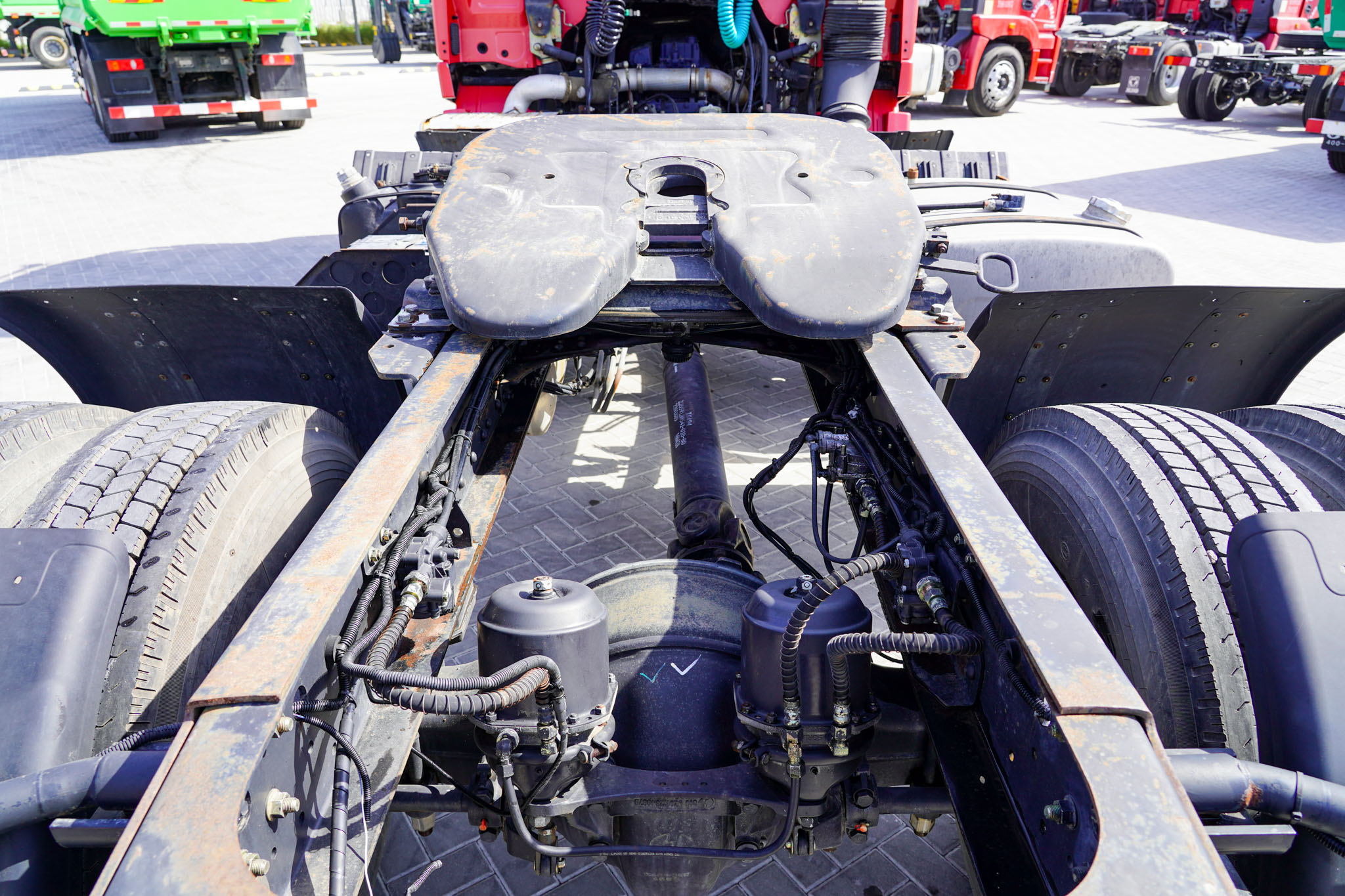 2021 XCMG Hanvan NXG4250D5WB 6x2 Twin Steer Sleeper Truck Head (Unused) - Image 14