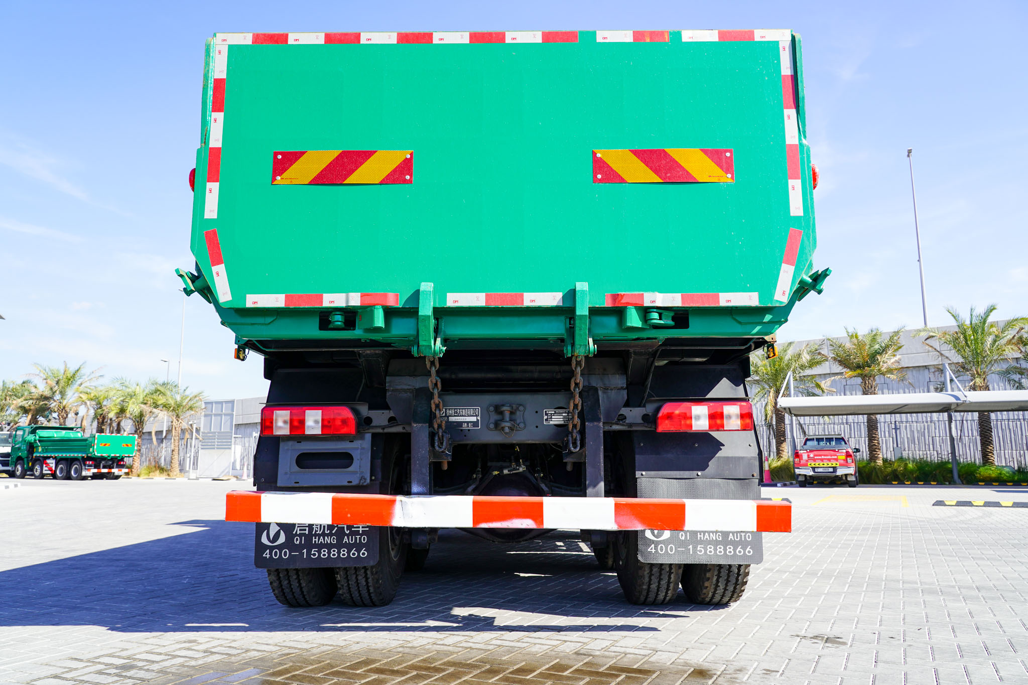 2023 XCMG Hanvan XGA3310D6NEX 8x4 Twin-Steer Sleeper Tipper Truck (Unused) - Image 18