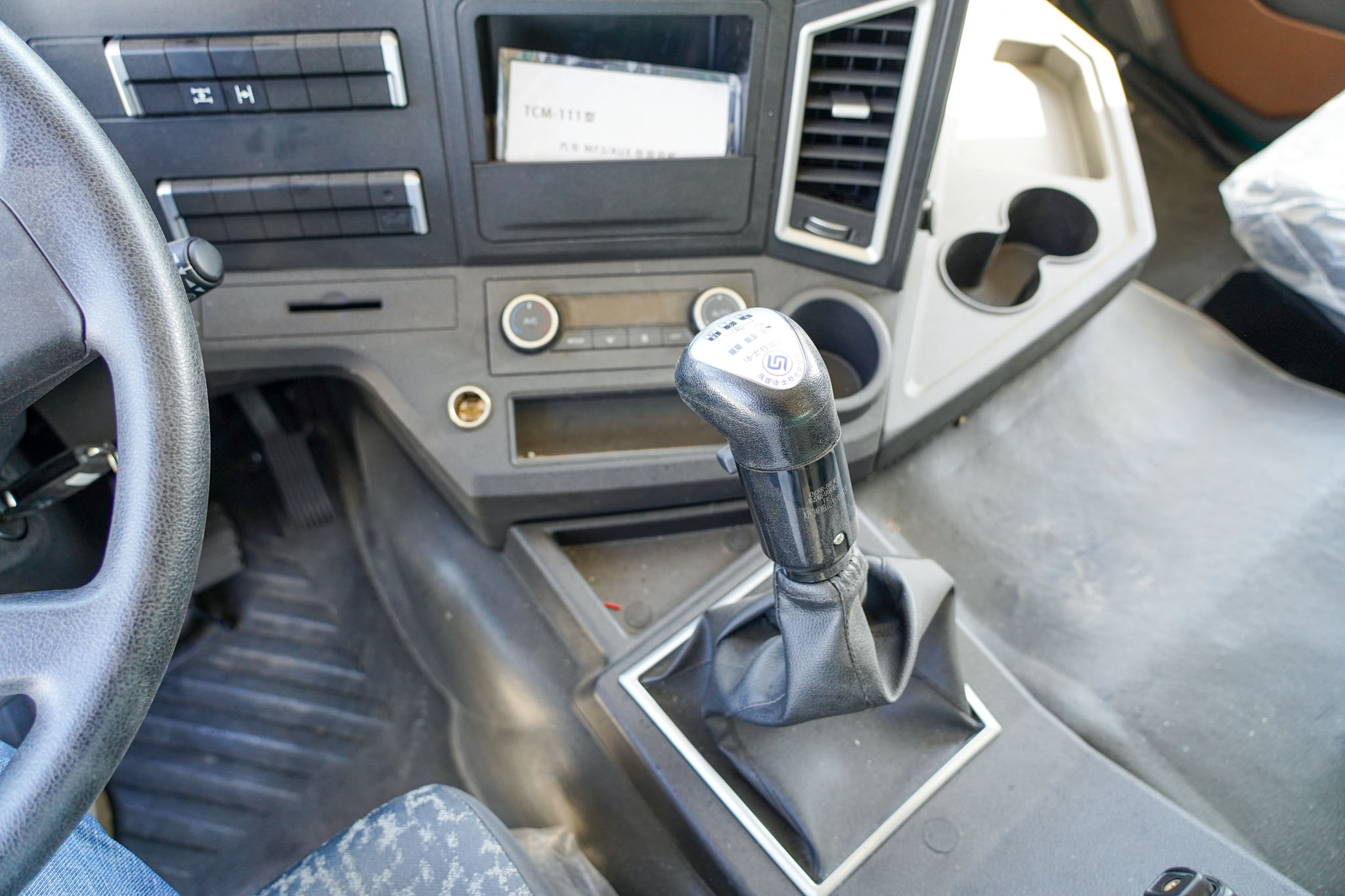 2023 XCMG Hanvan XGA3310D6NEX 8x4 Twin-Steer Sleeper Tipper Truck (Unused) - Image 31