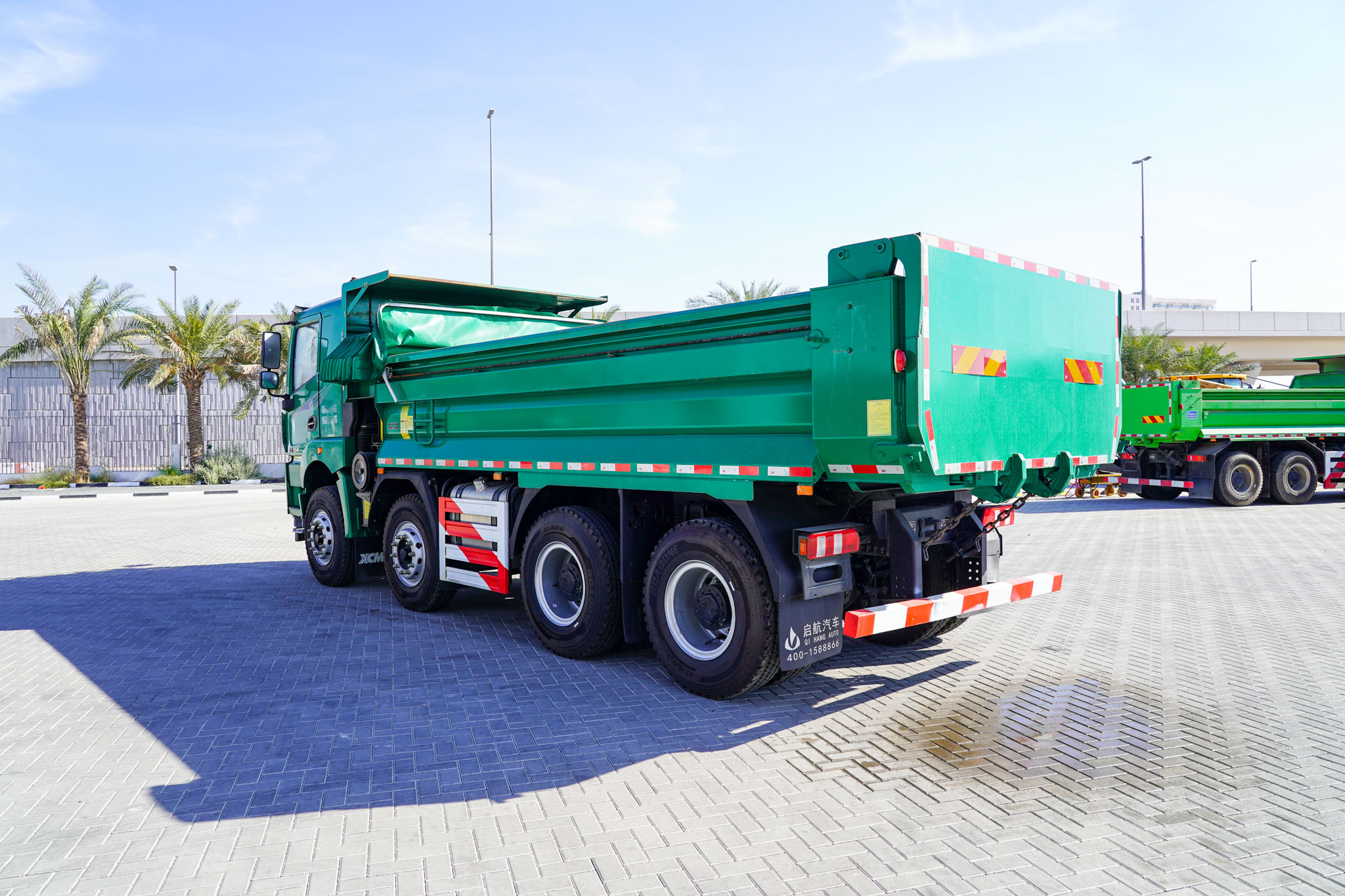 2023 XCMG Hanvan XGA3310D6NEX 8x4 Twin-Steer Sleeper Tipper Truck (Unused) - Image 7