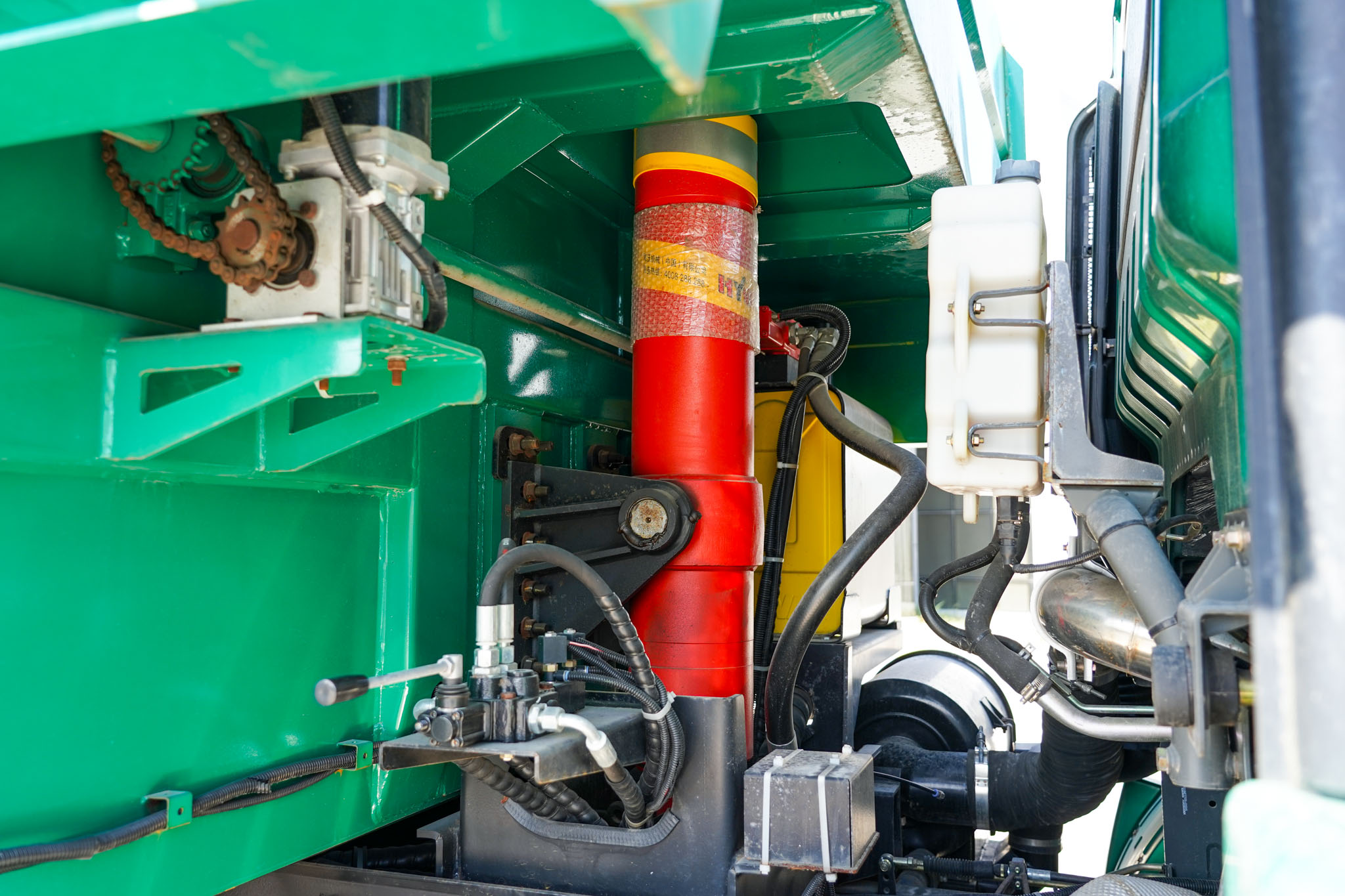 2023 XCMG Hanvan XGA3310D6NEX 8x4 Twin-Steer Sleeper Tipper Truck (Unused) - Image 22