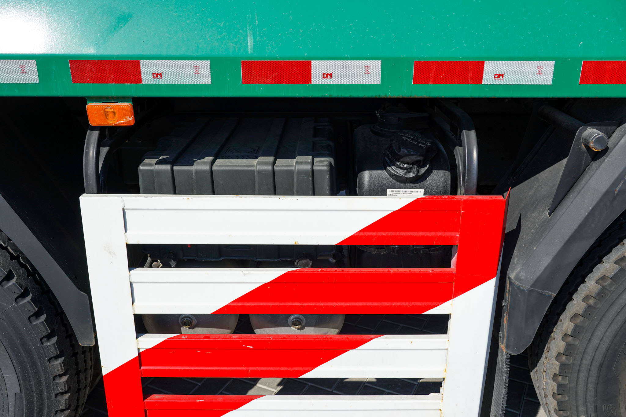 2023 XCMG Hanvan XGA3310D6NEX 8x4 Twin-Steer Sleeper Tipper Truck (Unused) - Image 23