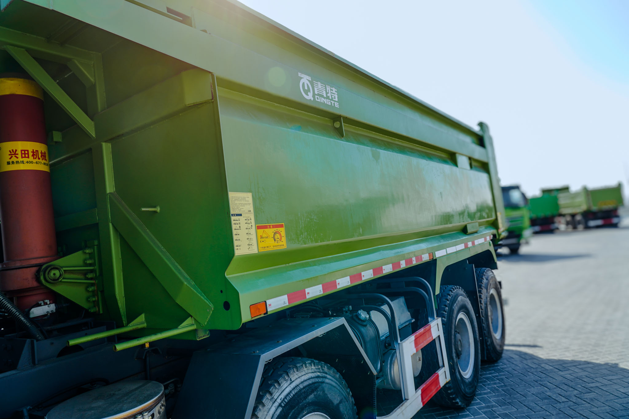 2021 XCMG HANVAN G7 XGA3310D5WE 8X4 Twin-Steer Sleeper Dump Truck (Unused) - Image 13