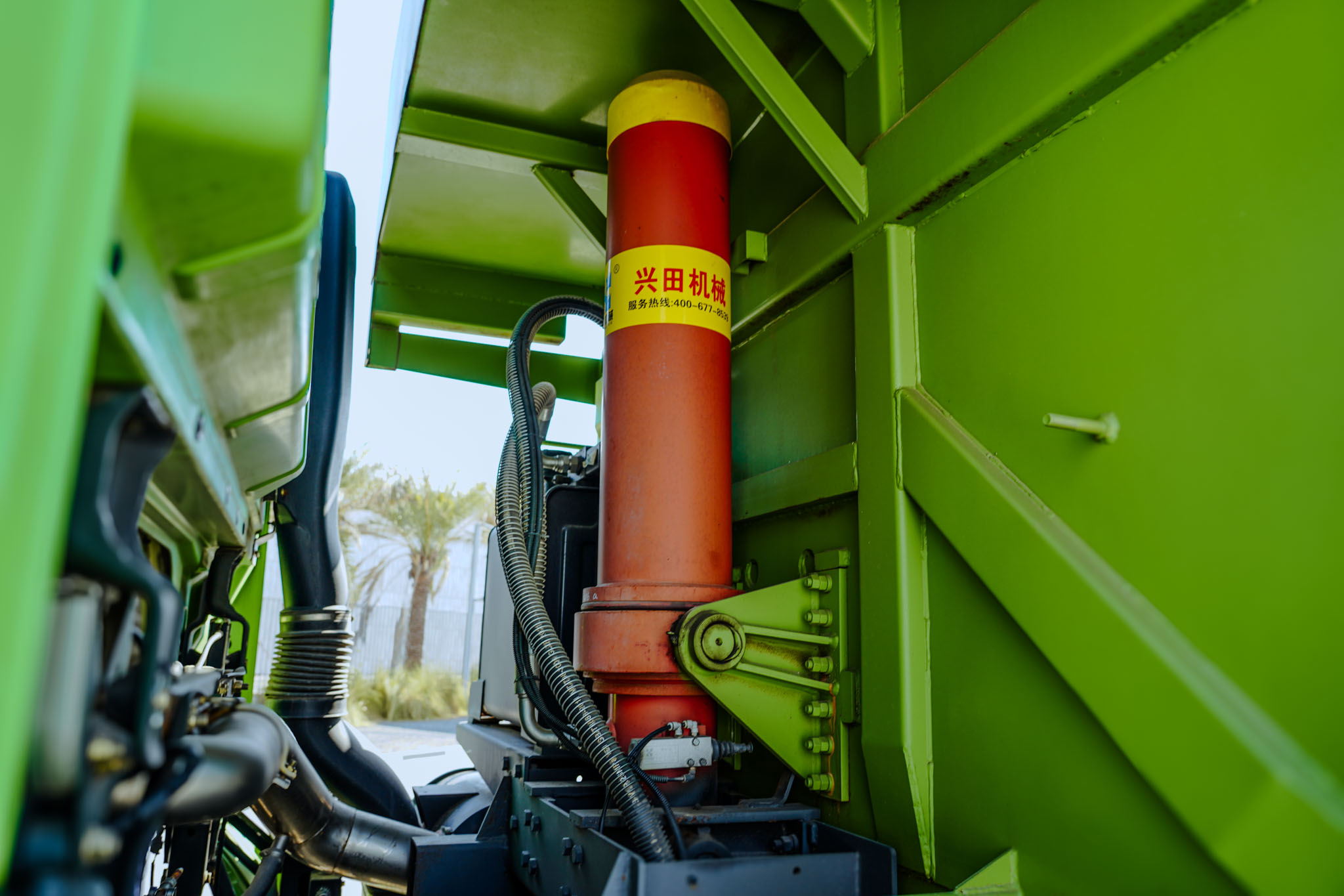 2021 XCMG HANVAN G7 XGA3310D5WE 8X4 Twin-Steer Sleeper Dump Truck (Unused) - Image 15