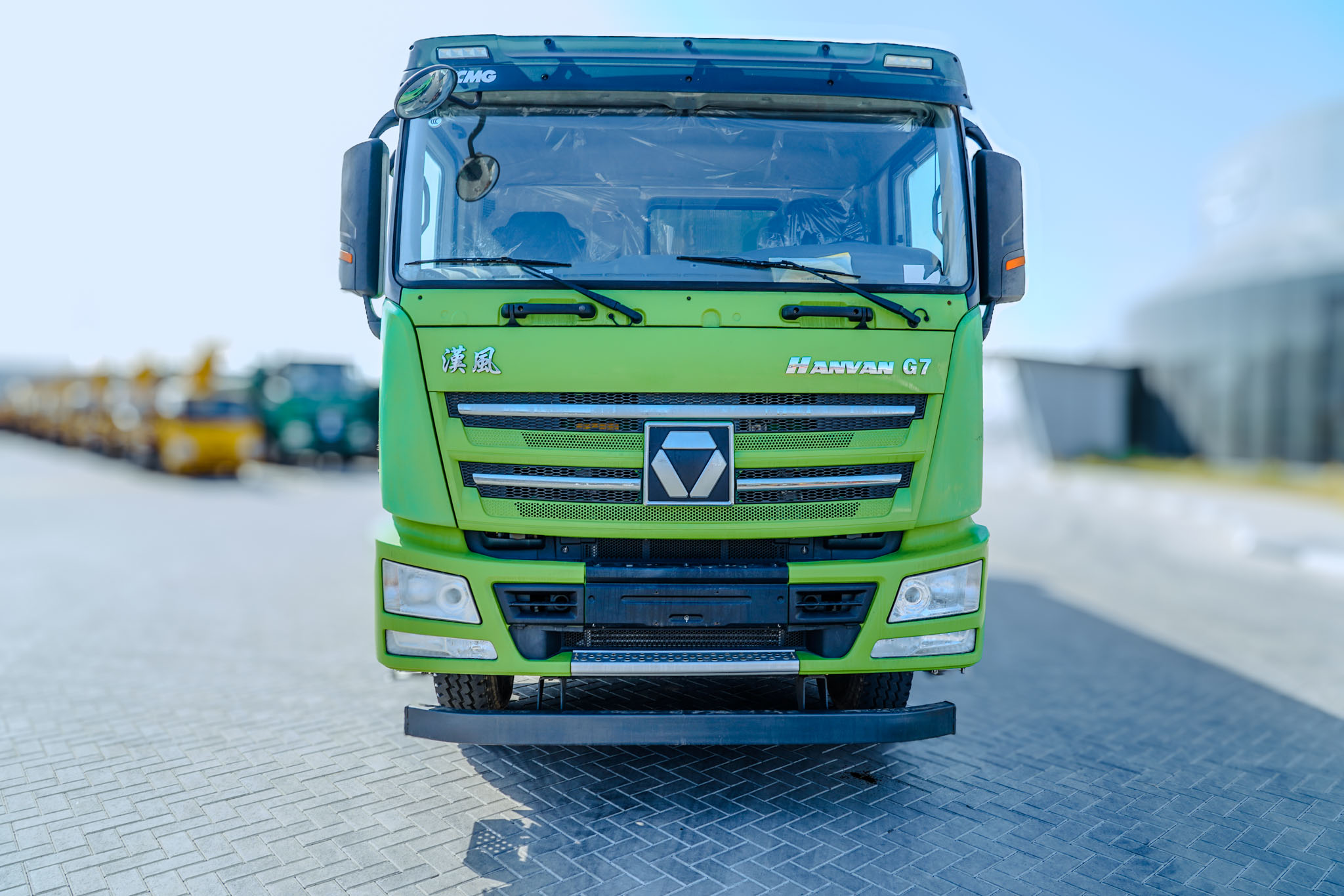 2021 XCMG HANVAN G7 XGA3310D5WE 8X4 Twin-Steer Sleeper Dump Truck (Unused) - Image 3