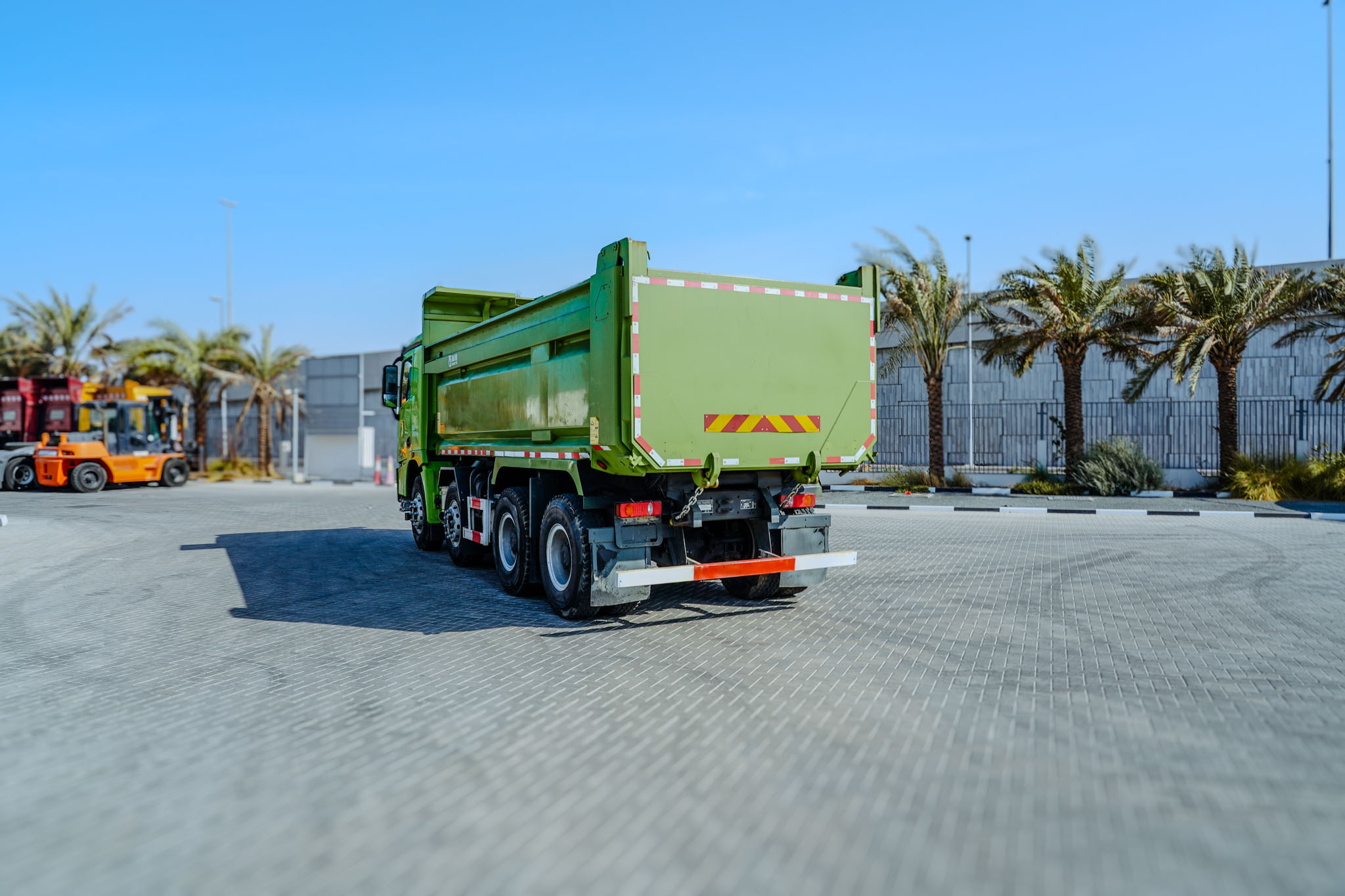 2021 XCMG HANVAN G7 XGA3310D5WE 8X4 Twin-Steer Sleeper Dump Truck (Unused) - Image 21