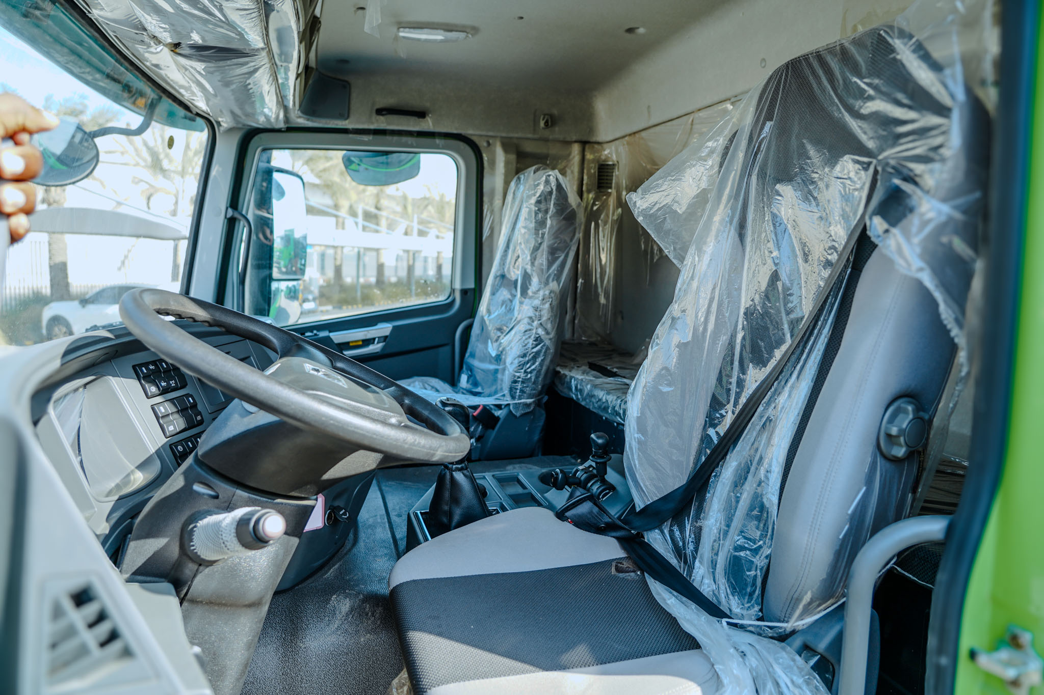 2021 XCMG HANVAN G7 XGA3310D5WE 8X4 Twin-Steer Sleeper Dump Truck (Unused) - Image 8