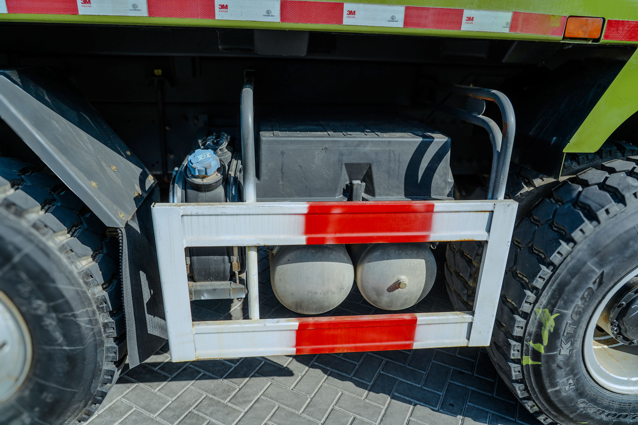 2021 XCMG HANVAN G7 XGA3310D5WE 8X4 Twin-Steer Sleeper Dump Truck (Unused) - Image 18