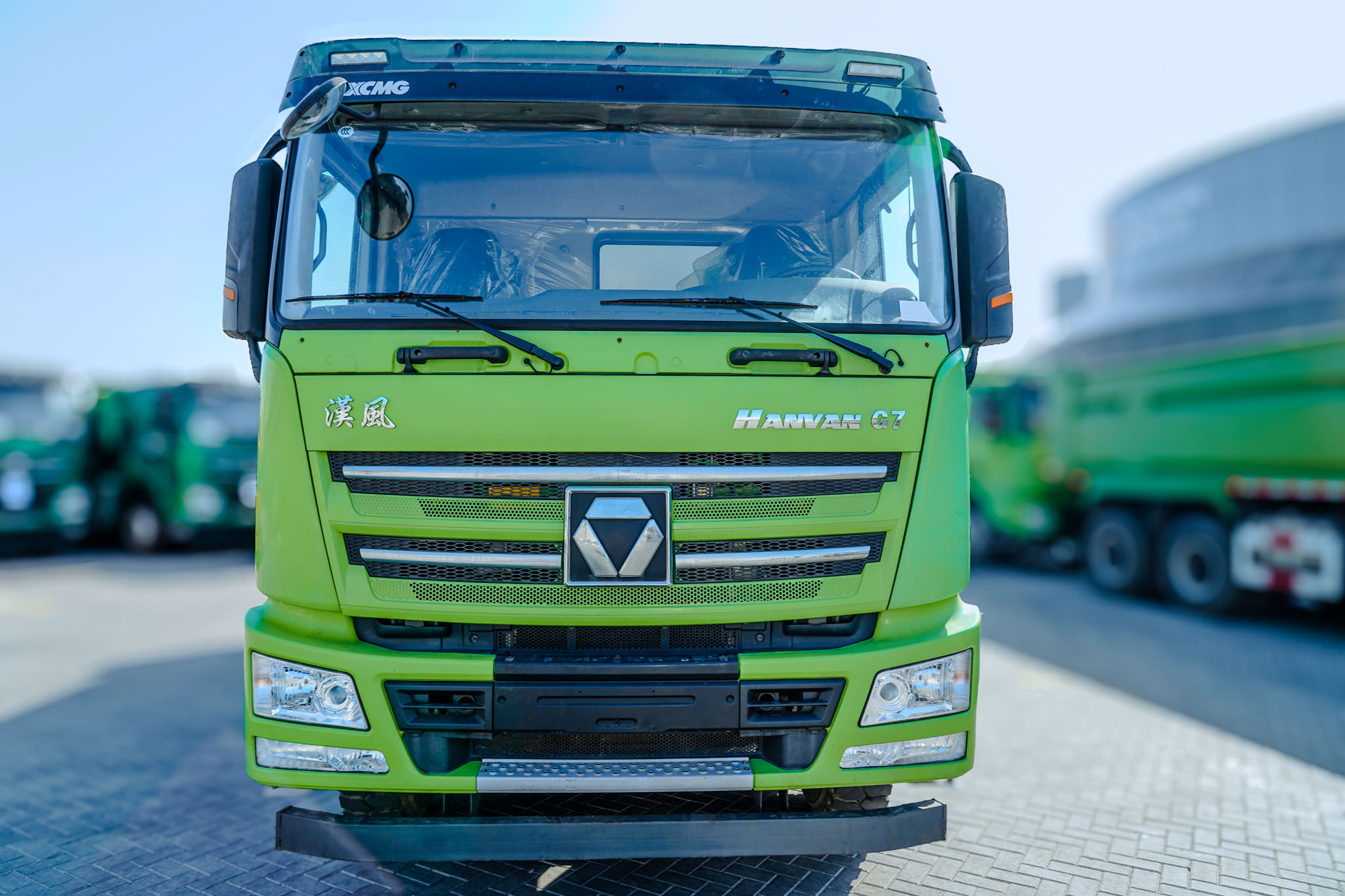 2021 XCMG HANVAN G7 XGA3310D5WE 8X4 Twin-Steer Sleeper Dump Truck (Unused) - Image 25