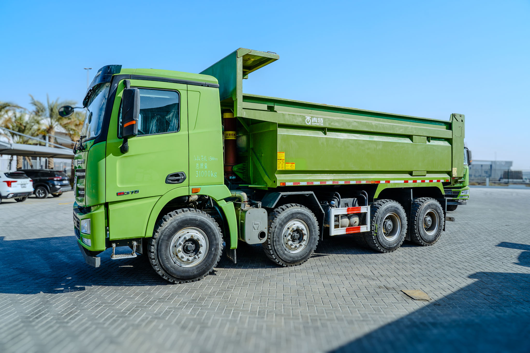 2021 XCMG HANVAN G7 XGA3310D5WE 8X4 Twin-Steer Sleeper Dump Truck (Unused) - Image 11
