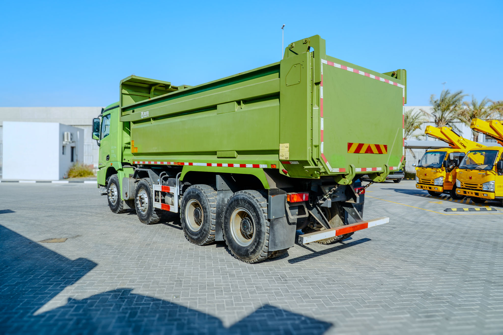 2021 XCMG HANVAN G7 XGA3310D5WE 8X4 Twin-Steer Sleeper Dump Truck (Unused) - Image 21